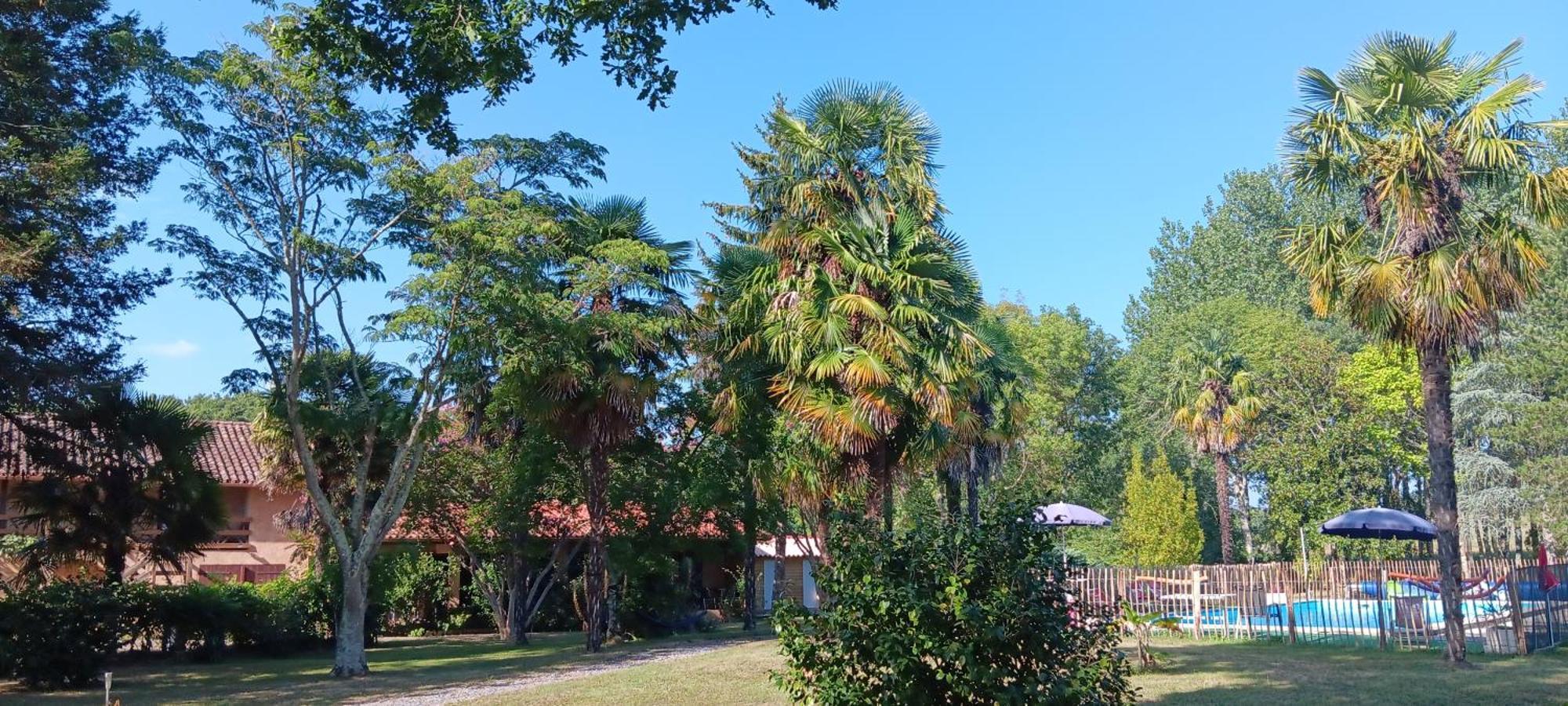 Gite Au Moulin Du Comte Bourrouillan Exteriér fotografie