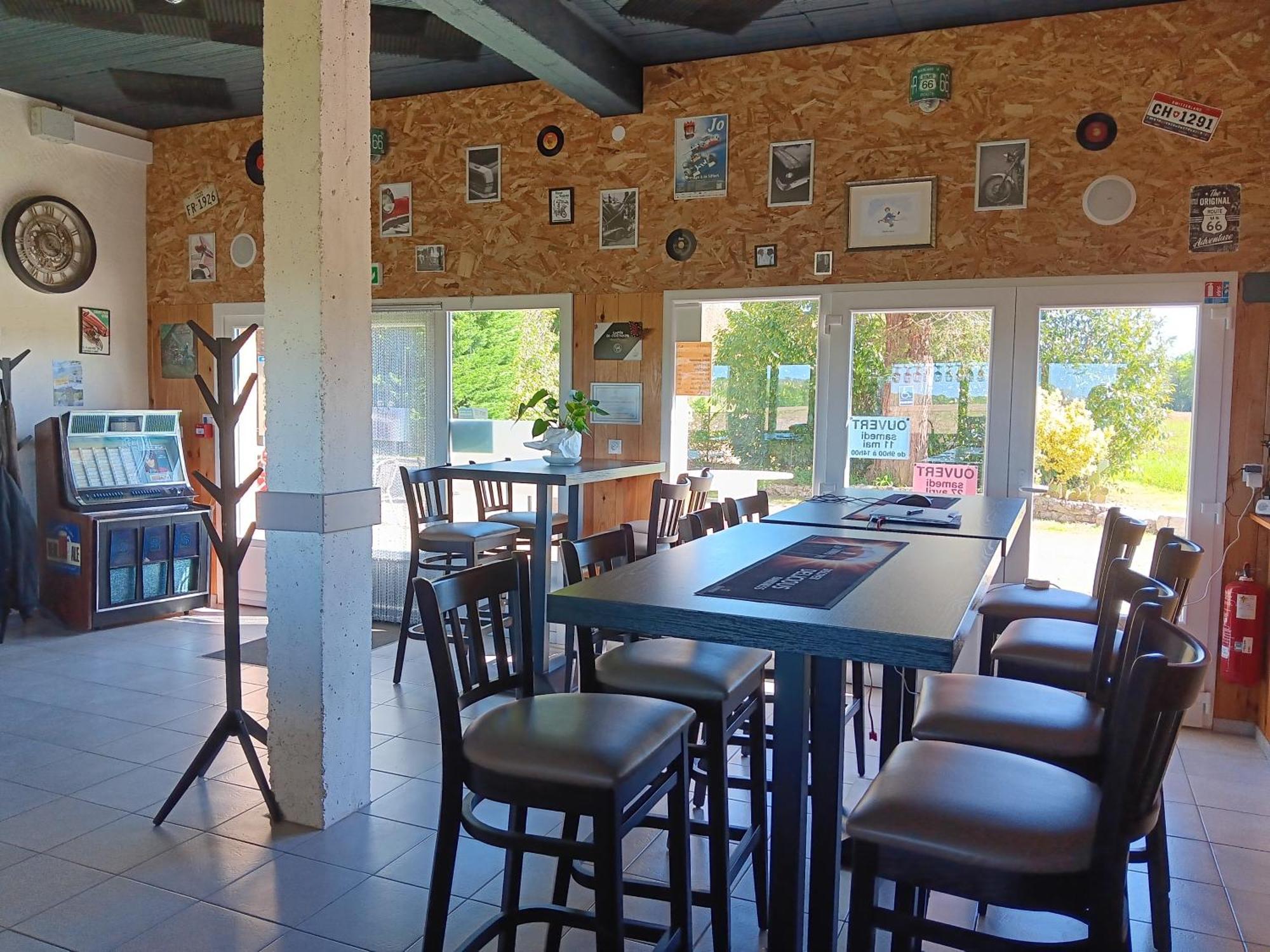 Gite Au Moulin Du Comte Bourrouillan Exteriér fotografie